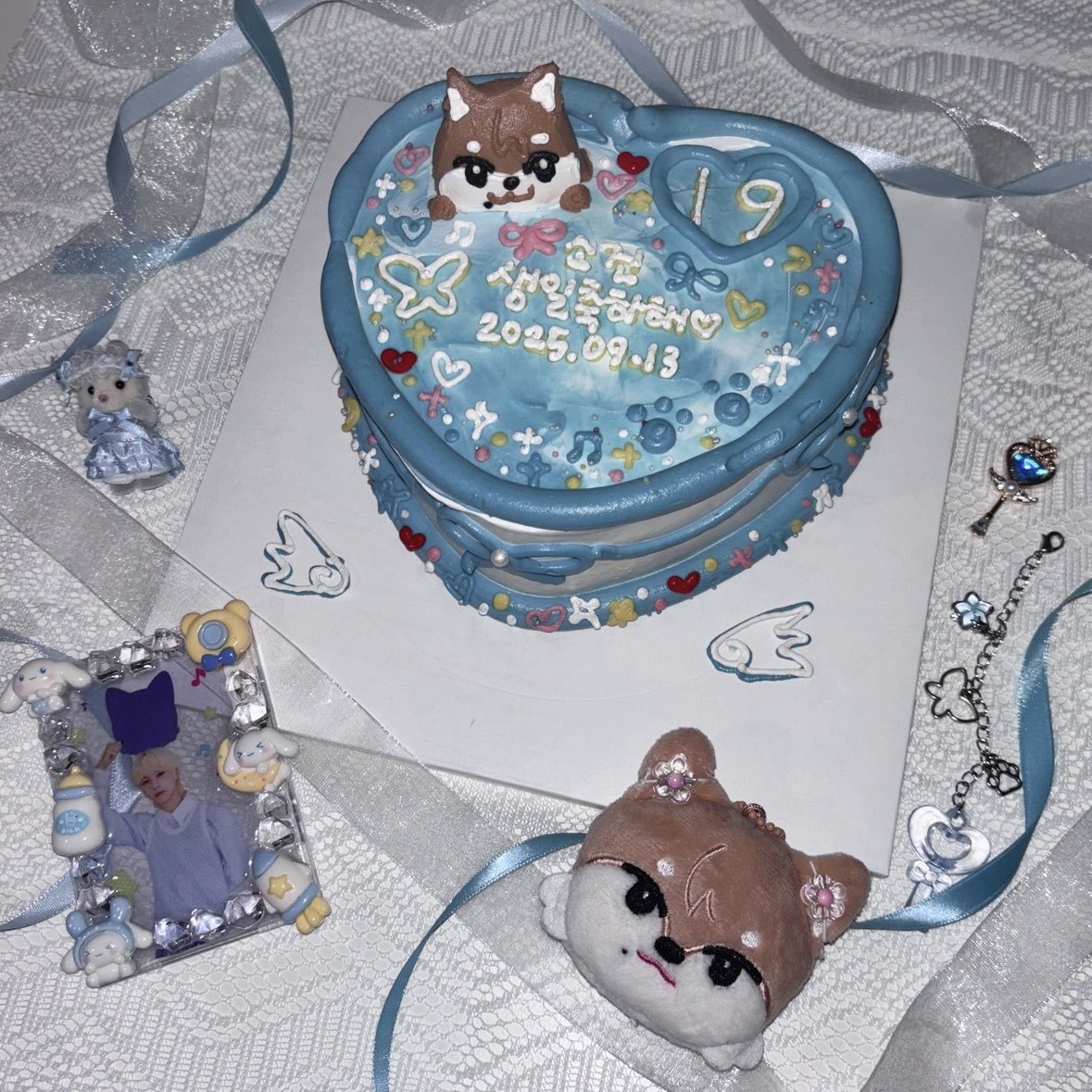 お誕生日おめでとう！！
19歳のソケンも、たくさんの幸せに包まれますように🐾🩵

˚✩∗*ﾟ⋆｡˚✩☪︎⋆｡˚✩˚✩∗*ﾟ⋆｡˚✩⋆｡˚✩

#NEXZ #SOGEON
#Happy_SOGEON_Day