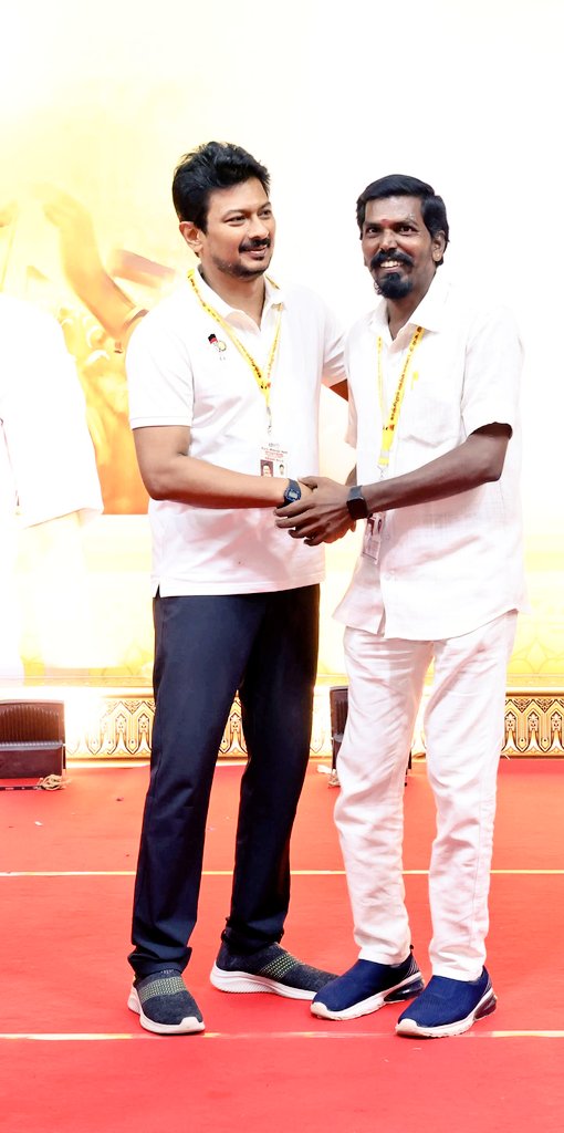 MuraliM2016's tweet photo. மாண்புமிகு தமிழக துணை முதலமைச்சர் கழக இளைஞர் அணி செயலாளர் எங்களின் #சின்னவர்  அவர்களுடன் நான் 🖤❤️ https://t.co/p75BUNFA3w
