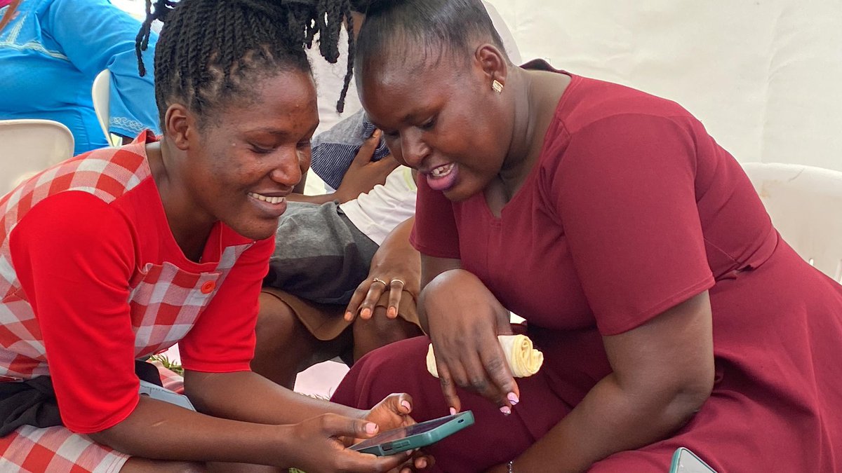 mkazipreneur's tweet photo. #BoldWomen in Mukono explored digital tools like WhatsApp Business to help them grow and manage their businesses more effectively
#10XDigitalEconomy #GODIGITO https://t.co/kMlZzKyCsC