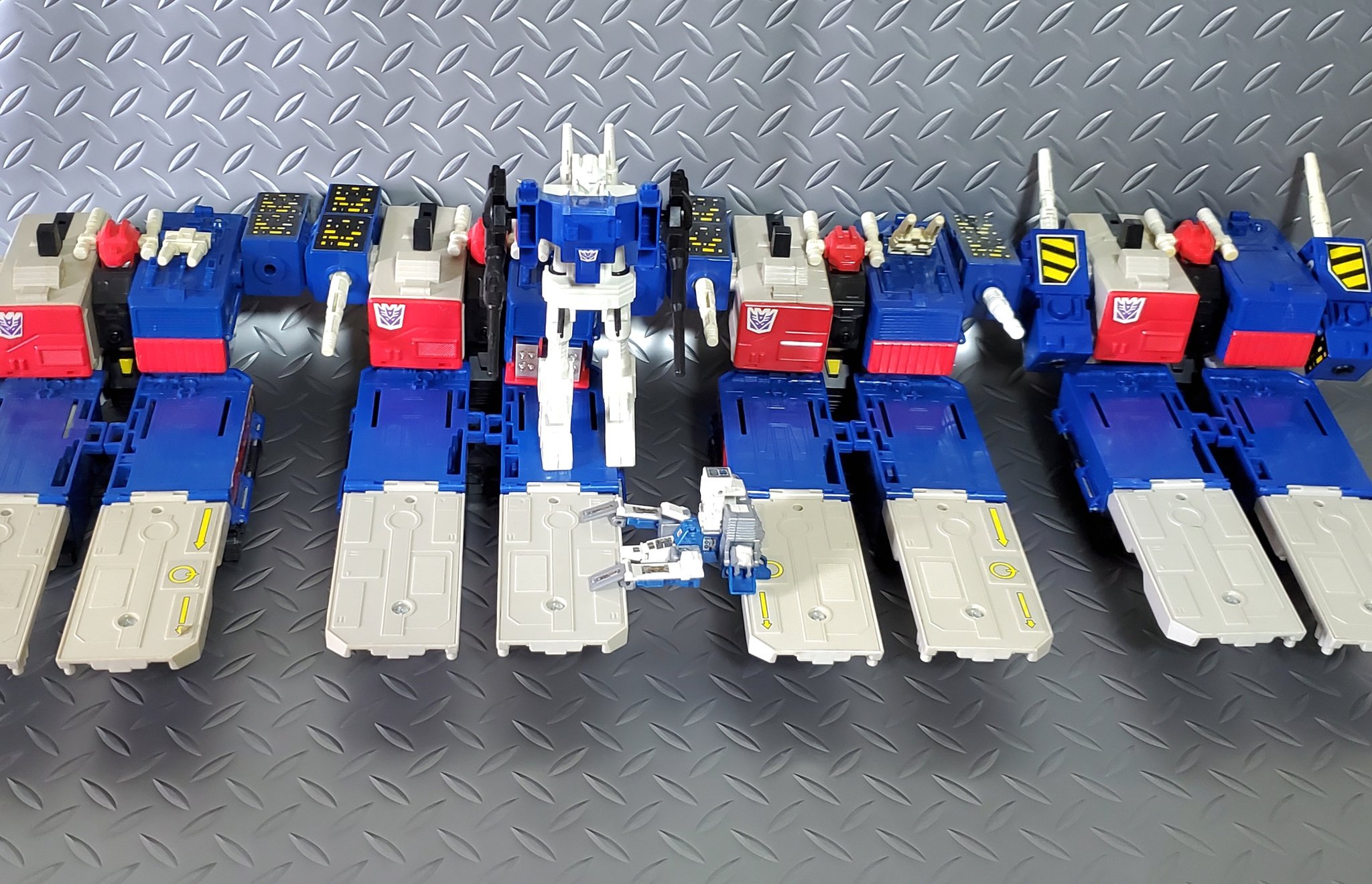 希少 トランスフォーマー メトロタイタン G1 トランスフォーマー Z(ゾーン) デストロン マイクロ