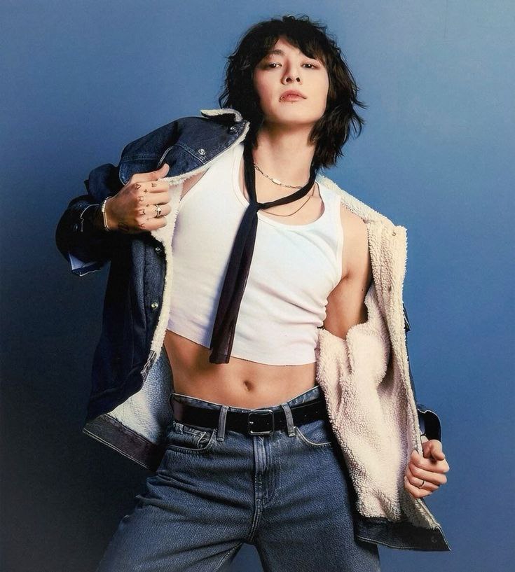 آرمی ریپ و ریت کنید برای گلدن مکنه

JUNGKOOK x CALVIN KLEIN
#JUNGKOOKxCALVINKLEIN  #JungkookForCalvinKlein
 #정국 #NYFW