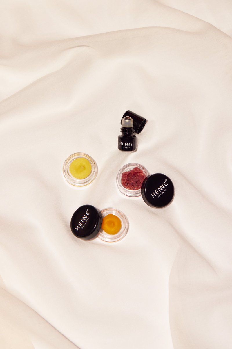 Weekend Treat: 50% Off Samples + Free Shipping 🎉

We’re making it easy (and affordable!) to explore Henné favorites:

❤️50% off all samples, so you can try before you buy.
❤️Free shipping on orders $15+ with code WEEKEND so you can toss in a few extras without worrying about