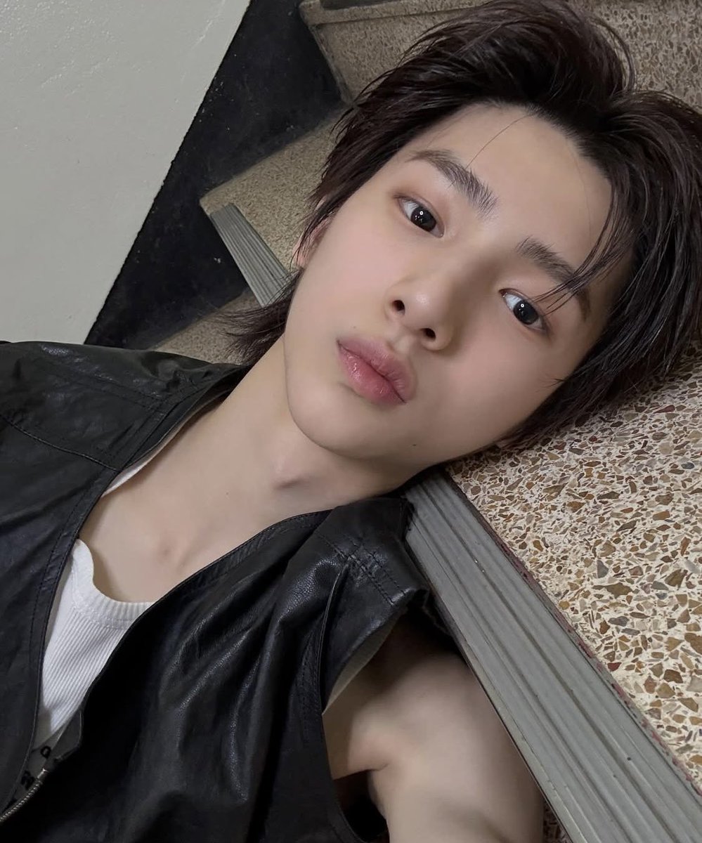 Chill (@0103n7) on Twitter photo 