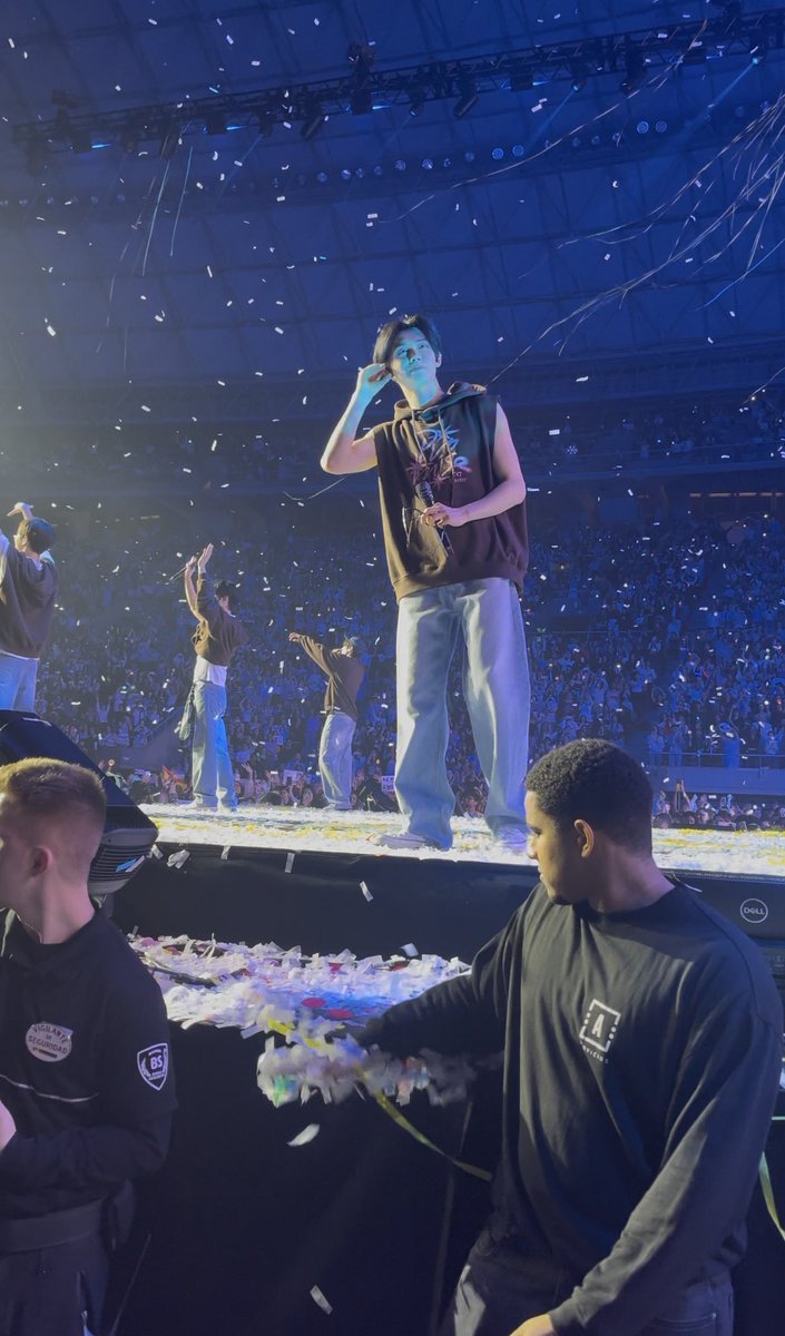 happy bday my healingie 🩵