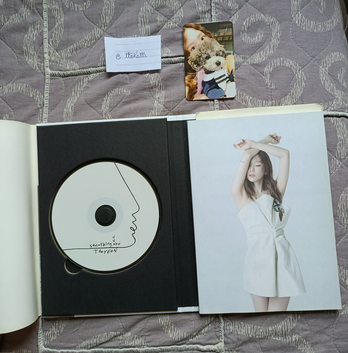 ttokatti's tweet photo. [ VENDO / VENDA ]
Álbum Something New - Taeyeon com Card
R$ 125 com frete incluso (Registro Módico)
Pix ou Picpay
Caso queira mais fotos, chame na DM

motivo da venda: Não consumo mais kpop 🥴 https://t.co/OxquczXHy9