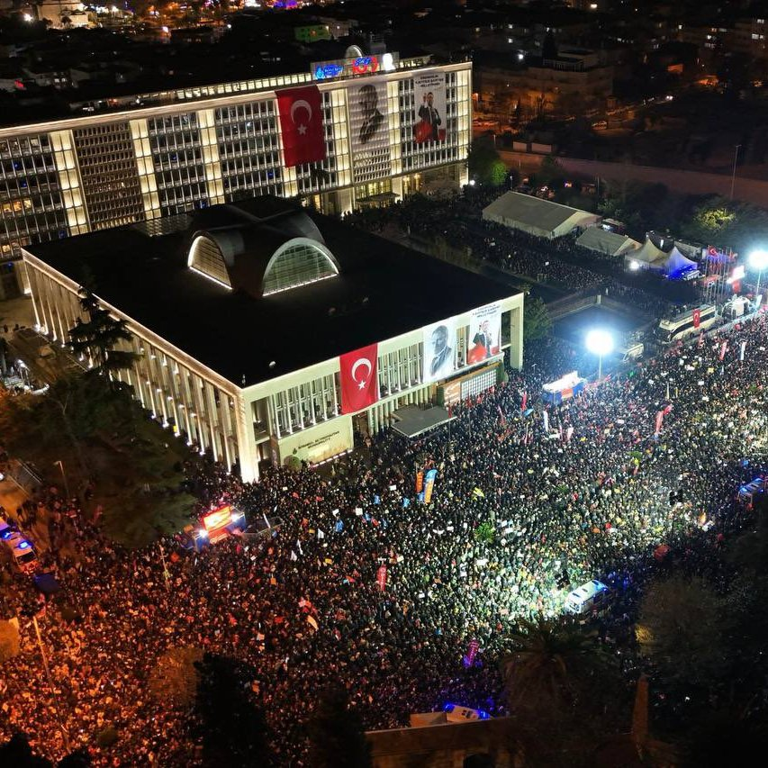 Saraçhane protestolarında tutuklanan 7 genç hakkında tahliye kararı verildi.