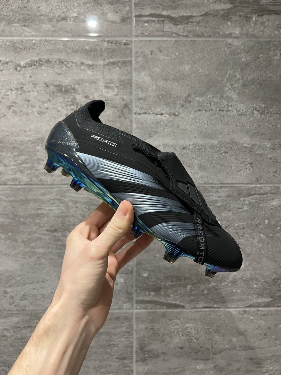 ryantaylor48's tweet image. UK 9.5
£230
🖤
@adidasfootball 
@RTaylorMadeBoot