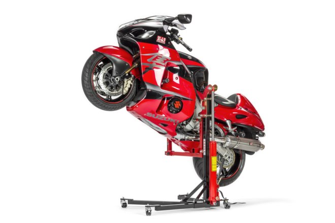 🏍️ Give your bike the high life this September! The Sky Lift makes maintenance easy, lifting your ride with convenience &amp; craftsmanship. See it in action 👉 bit.ly/45BVFtB

#BikeStand