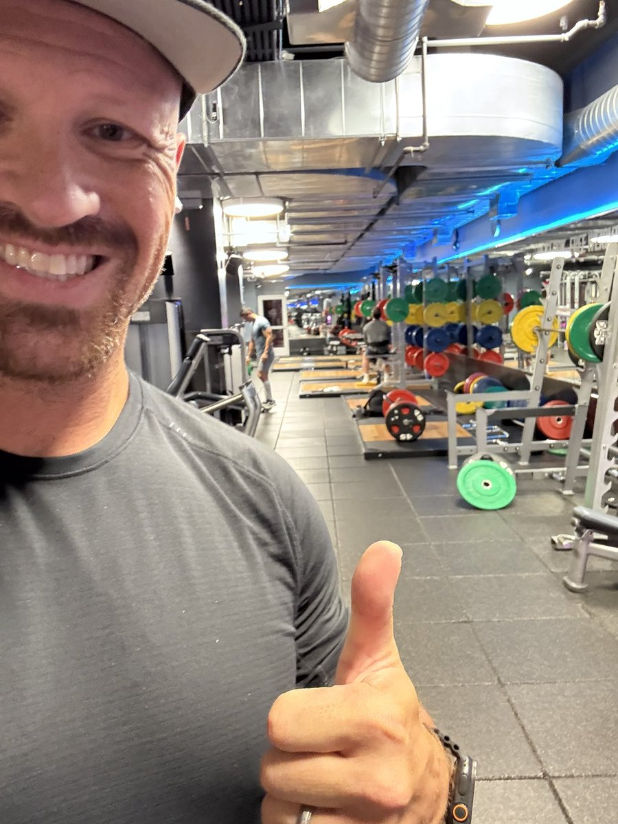 Daniel Newman tweet media