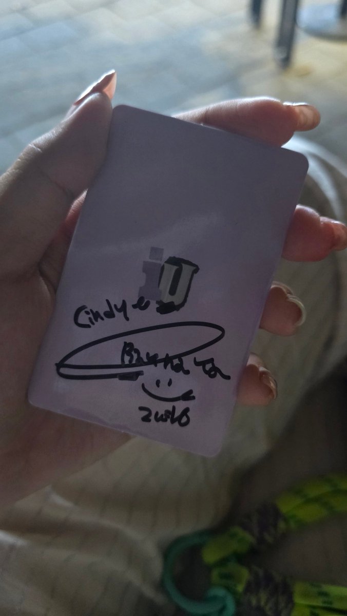 cindy 신디 ♯ 8lien certified huiju’s carpet 🜲 tweet media