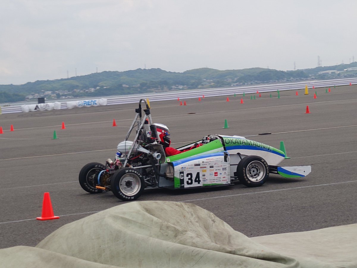 <a href="/OUFP/">岡山大学 フォーミュラプロジェクト</a> だいぶ昔のチームOBです。全種目完走おめでとうございます！そしてお疲れ様でした！ちょうど動的エリアに立ち寄ったタイミングで出走したので、数周だけですが観てました🎉