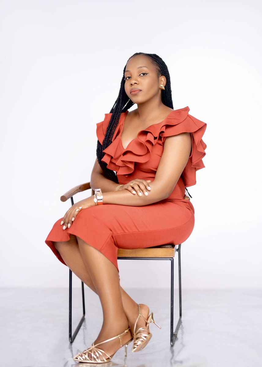 Birthday 🎂 
Tu m rassasies ce matin de ta bonté Seigneur, et toute ma vie je serais dans la joie et l’allégresse. L bonheur et la grâce m’accompagneront tous ls jours de ma vie , et j’habiterais ds la maison d l’Eternel jusqu’à la fin de ms jours.

Joyeux anniversaire à moi 🎊❤️