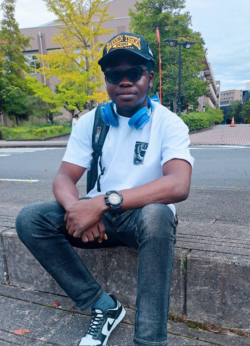 ScholarSholar's tweet photo. One year in Japan🇯🇵 

I'm grateful to God for the opportunity to pursue my graduate studies in Mechanical Engineering through the prestigious MEXT Scholarship.Seeing practical applications of my profession has been amazing! #fullyfunded #scholarship  #StudyAbroad  
@olumuyiwaayo https://t.co/KR0d1NQjcQ