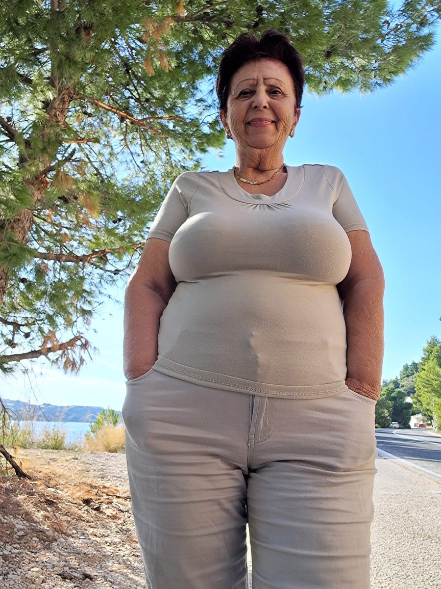 Buen día ❤ 💋 💋 💋 💋 💋 besos. 