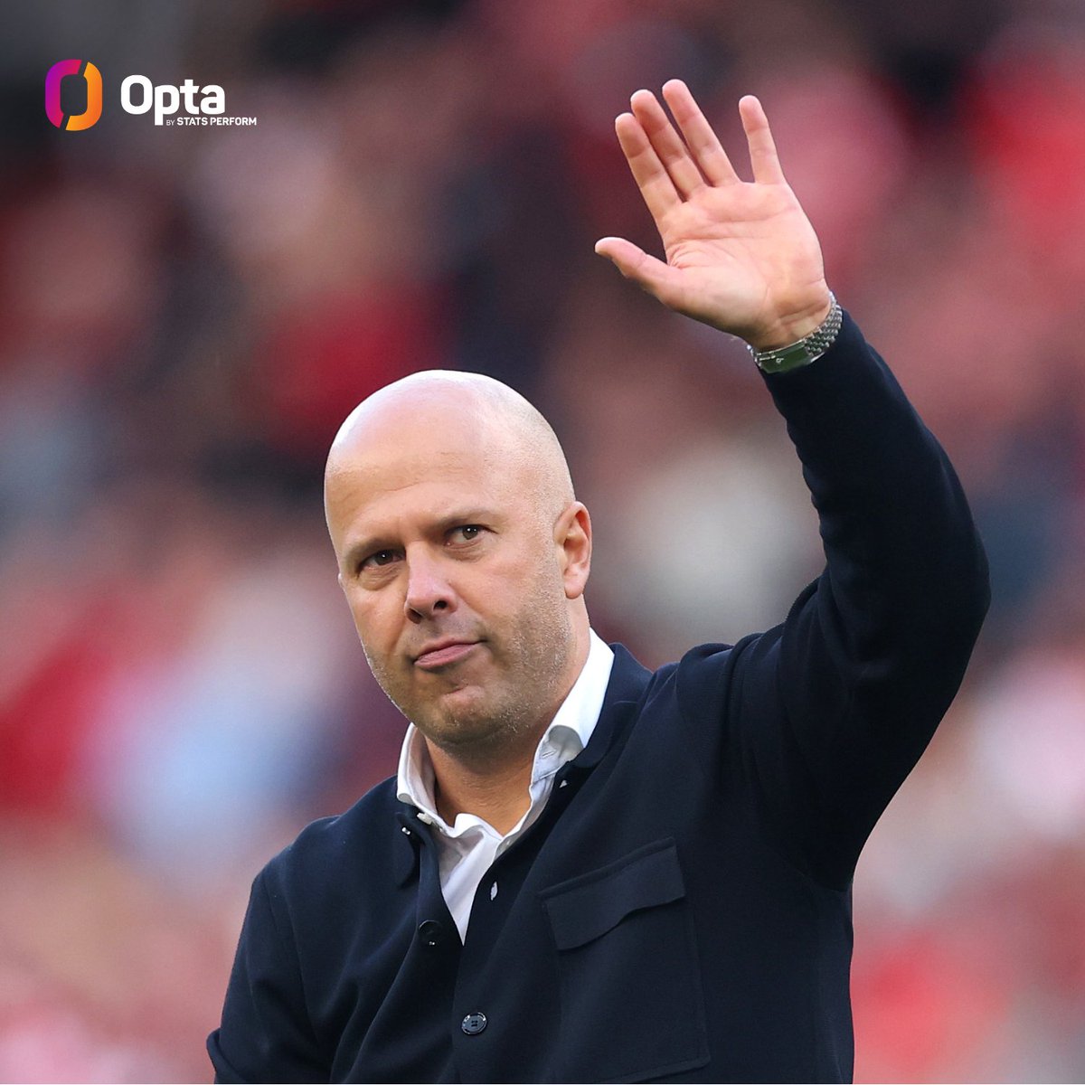 2011 - Arne Slot is the first manager of the reigning champions to win the Premier League manager of the month for August since Sir Alex Ferguson in 2011. Continuation.