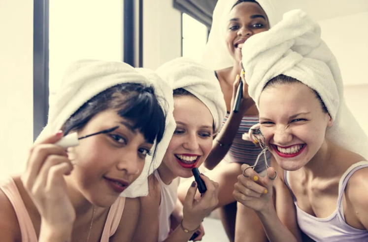 victoriagreen's tweet image. ✨ Freshers season can feel exciting, overwhelming, &amp;amp; everything in between. That’s why we’ve put together a guide for the @pocket_student to help you navigate it all with confidence 👇
thestudentpocketguide.com/2025/09/studen…

#Freshers2025 #UniLife #StudentLife #UniversityJourney #FreshersTips