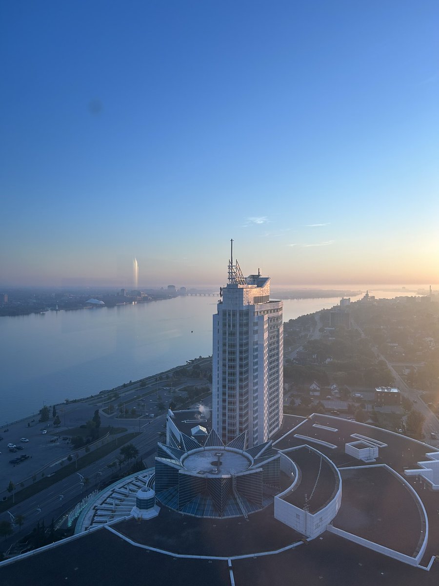 LSB1961LSB's tweet image. Beautiful view this morning from the casino.