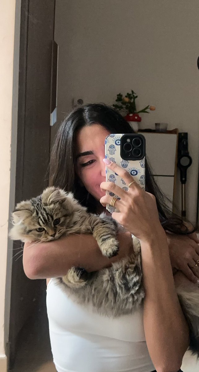 cringewounded's tweet image. anyway here’s lucy