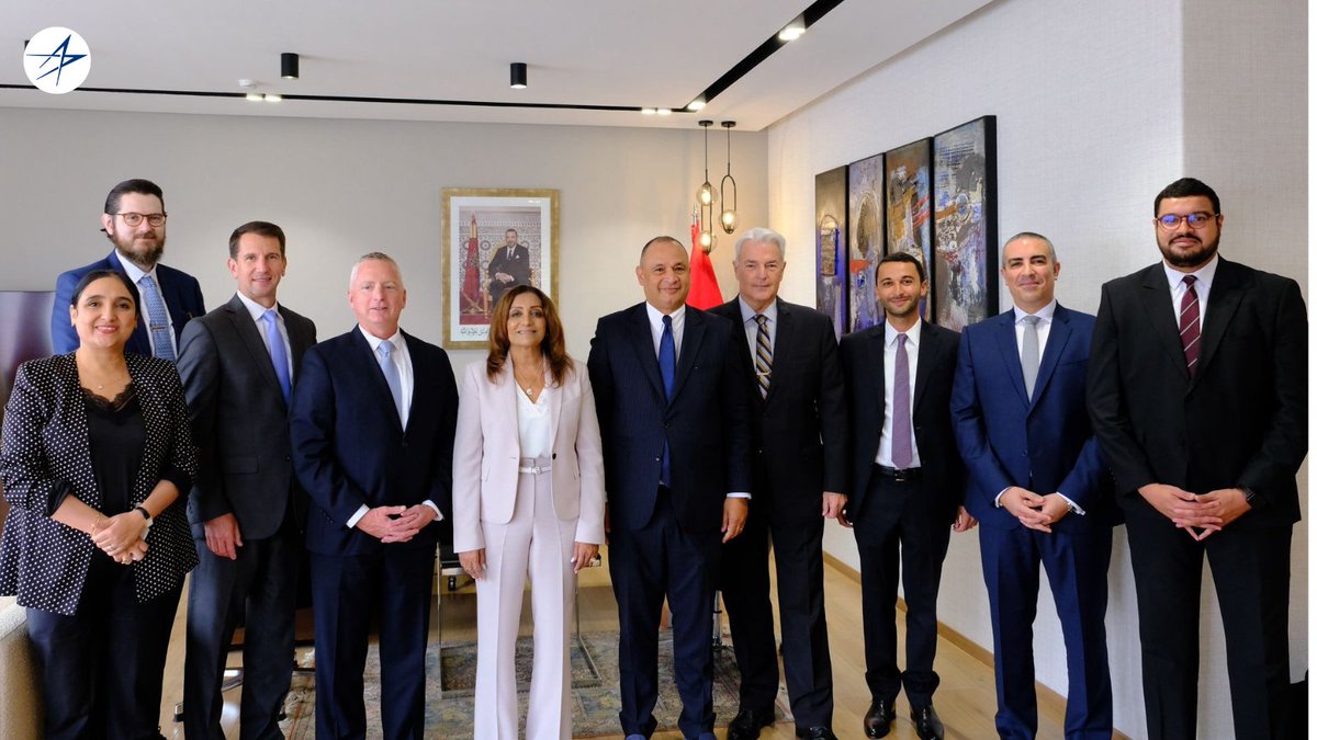 LMMiddleEast's tweet image. خلال زيارة إلى المملكة المغربية، التقى وفد برئاسة العميد المتقاعد جوزيف رانك، رئيسنا التنفيذي في أفريقيا والسعودية، برياض مزور، وزير الصناعة والتجارة، وعدد من المسؤولين الرسميين في المملكة لبحث فرص زيادة التعاون الصناعي وتعزيز الشراكة الممتدة لأكثر من 50 عاما. 🇲🇦