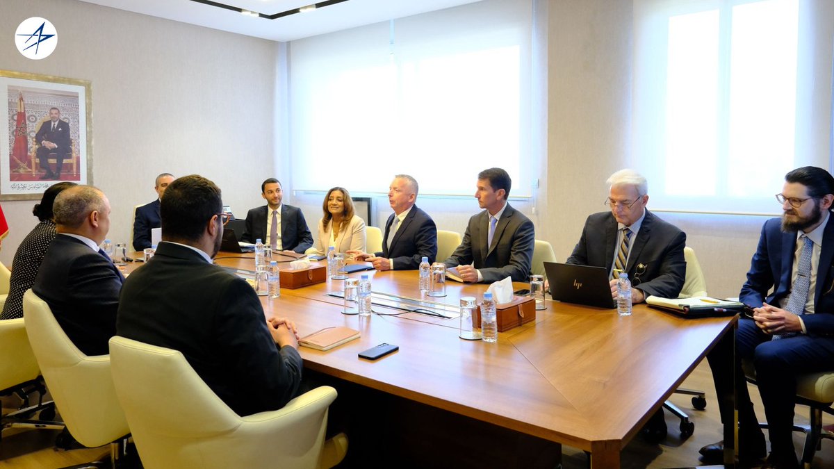 LMMiddleEast's tweet image. خلال زيارة إلى المملكة المغربية، التقى وفد برئاسة العميد المتقاعد جوزيف رانك، رئيسنا التنفيذي في أفريقيا والسعودية، برياض مزور، وزير الصناعة والتجارة، وعدد من المسؤولين الرسميين في المملكة لبحث فرص زيادة التعاون الصناعي وتعزيز الشراكة الممتدة لأكثر من 50 عاما. 🇲🇦