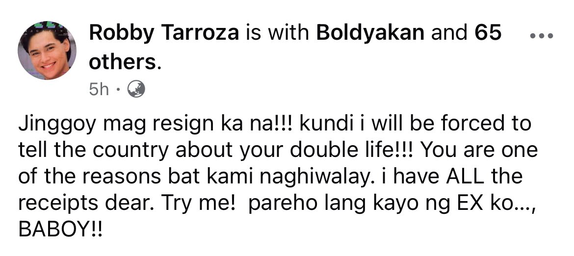 jesusfalcis's tweet image. While scrolling: 👀👀👀

Ang tsaa natapon!

#Jinggoy