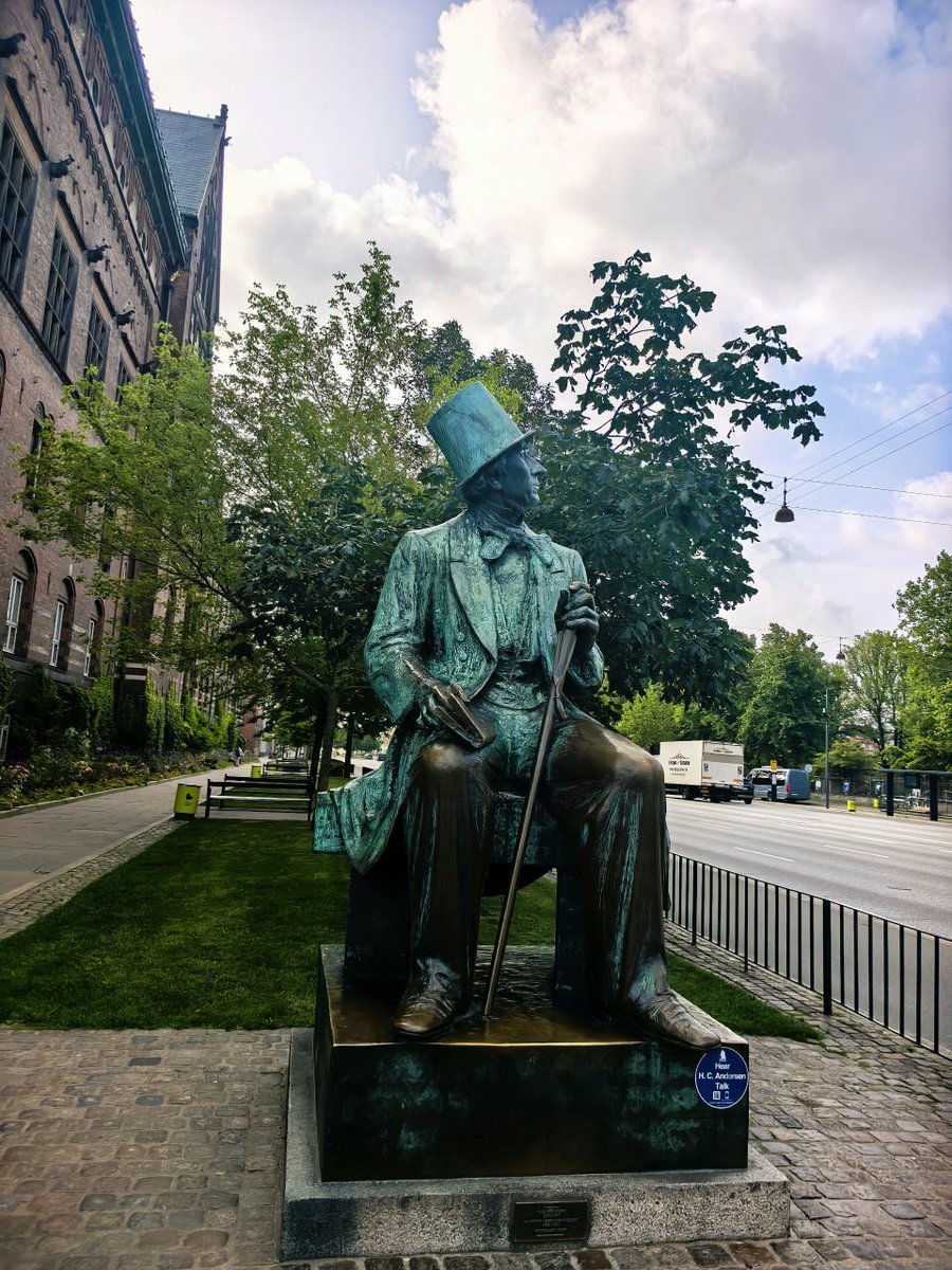 SchanemanB29780's tweet image. Over tiramisu friends said this dessert is like designer inspiration layering up but gets too sweet. We cracked up. Method dip sponge cake in coffee with mascarpone layer and chill two hours. Sweetness in moderation lasts longer that's my view.