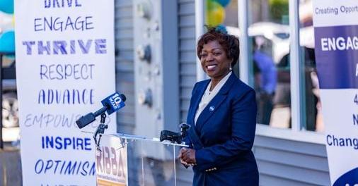 Lisa Ranglin tweet media