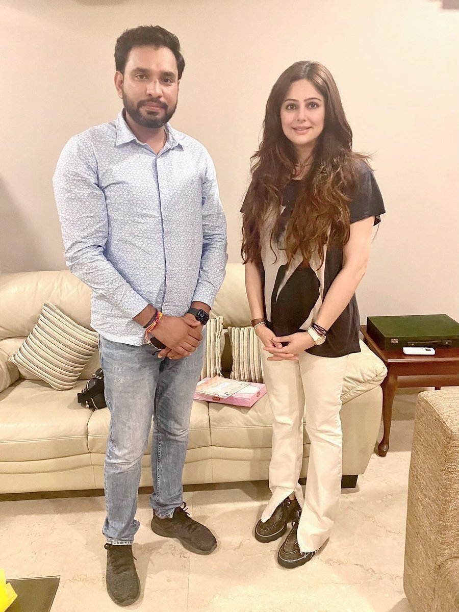 कांग्रेस की युवा, ऊर्जावान व मुखर आवाज़, समाजसेवा और महिला सशक्तिकरण की सशक्त पहचान,
गरीब व वंचित वर्ग की बुलंद आवाज़, <a href="/mumtazpatels/">Mumtaz Patel</a> जी को जन्मदिन की हार्दिक शुभकामनाएँ।