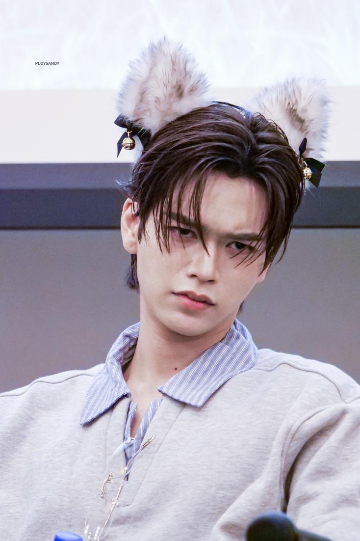 ♫⋆。น้อนลูกชิ้น 𝄞⨾𓍢ִ໋~ ᴘʟᴏʏꜱᴀɴᴅʏ🌊✈️ (@ploysandy_) on Twitter photo 𖧷₊120925𖧷₊ #SHINERISExJuniorMark
ดุจังเยยยยย กัวๆๆๆ~~♡♡
———✧˖°. <a href="/Markjrtn/">Khun Methas 🧛🏻 คุณเมธัส</a>
#JuniorMarkFansign
#JuniorMark #markjrtn 𖧷₊120925𖧷₊ #SHINERISExJuniorMark
ดุจังเยยยยย กัวๆๆๆ~~♡♡
———✧˖°. <a href="/Markjrtn/">Khun Methas 🧛🏻 คุณเมธัส</a>
#JuniorMarkFansign
#JuniorMark #markjrtn