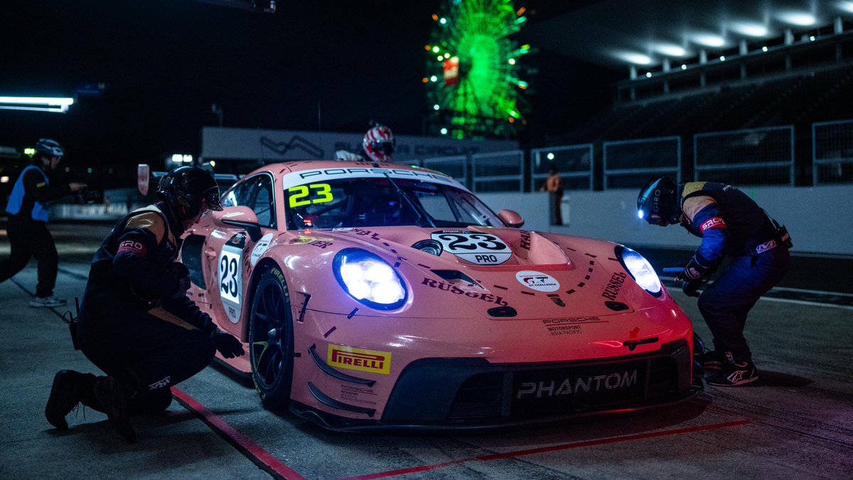 PorscheRaces's tweet photo. #IGTC - Today's practice sessions for the @IntercontGTC #1000kmSuzuka are finished. The liveries of the #Porsche #911GT3R from our customer teams look even better in night mode 😍 https://t.co/ef7WbWk5ac