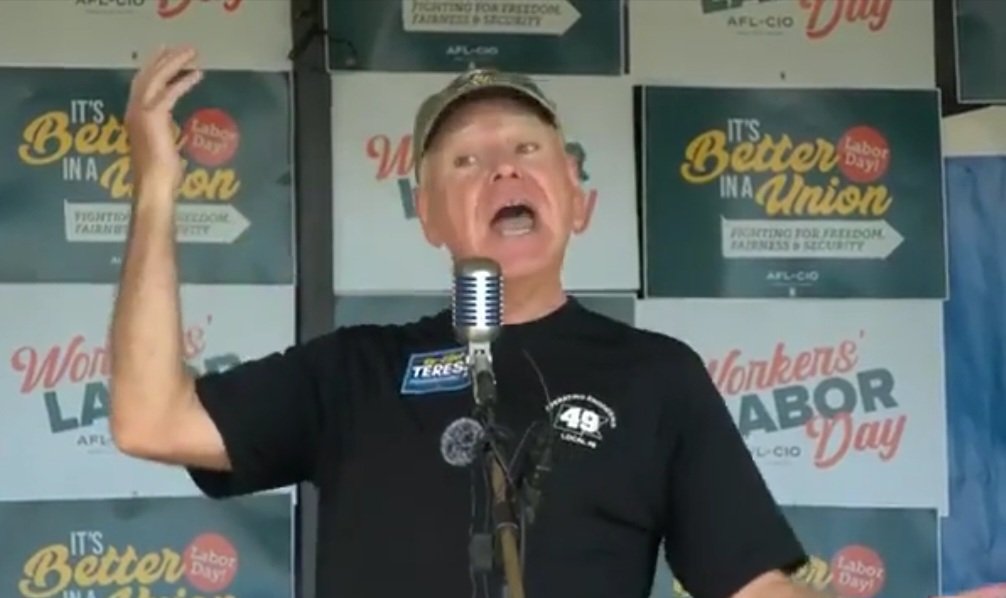 SRW2820 (@srwdoc) on Twitter photo <a href="/LangmanVince/">Vince Langman</a> Here's a screenshot of the exact moment when the Governor of Minnesota is hoping / wishing for the death of the President of the U.S.
That's YOU 👉 <a href="/GovTimWalz/">Governor Tim Walz</a> <a href="/LangmanVince/">Vince Langman</a> Here's a screenshot of the exact moment when the Governor of Minnesota is hoping / wishing for the death of the President of the U.S.
That's YOU 👉 <a href="/GovTimWalz/">Governor Tim Walz</a>