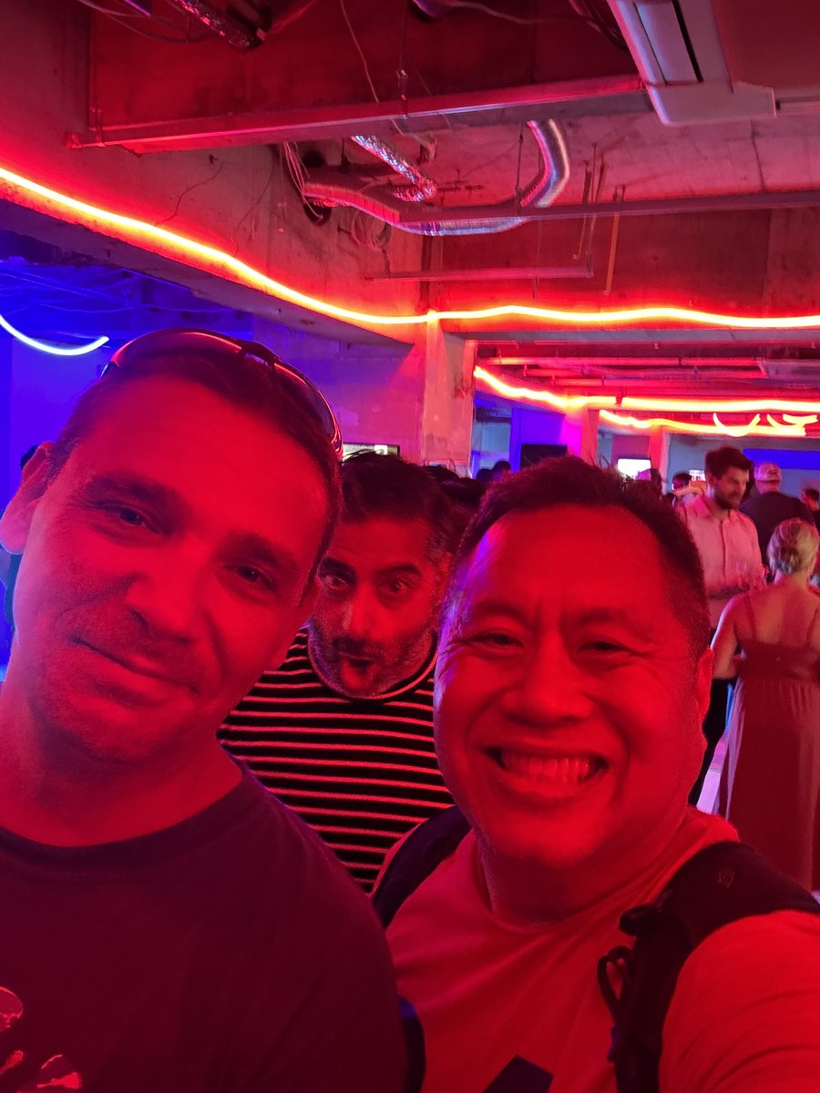 mcfrog00's tweet photo. Starting the Sakazuki experience in Osaka #rize3x https://t.co/MqFgunmqk0