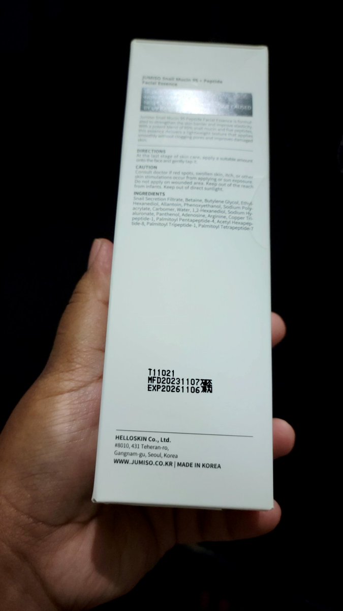 WTS // Snail Mucin Jumiso 

Masih segel in box, belum dibuka dari pertama beli

* Beli di official store
* Exp akhir 2026

Aku beli 180k, jual rugi 150k

Bisa 🍊

tag. jumiso, snail mucin, wts, wtb, jumiso essence