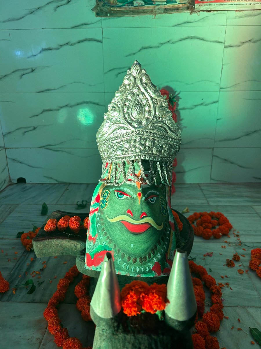 Swaggersaurya's tweet photo. I ready to makeup of lord shiva #navratri #Trending https://t.co/SYxTg6jfBQ