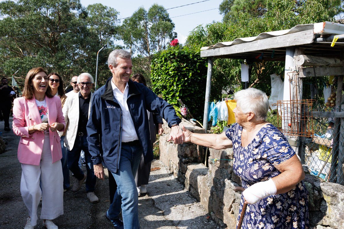 Na antiga fábrica baleeira de Caneliñas, en Cee, presentamos o Catálogo de bens culturais do litoral, froito da Lei do Litoral. Un paso decisivo para protexer o noso patrimonio e convertelo en motor de emprego e desenvolvemento sostible en Galicia

#GaliciaCalidade