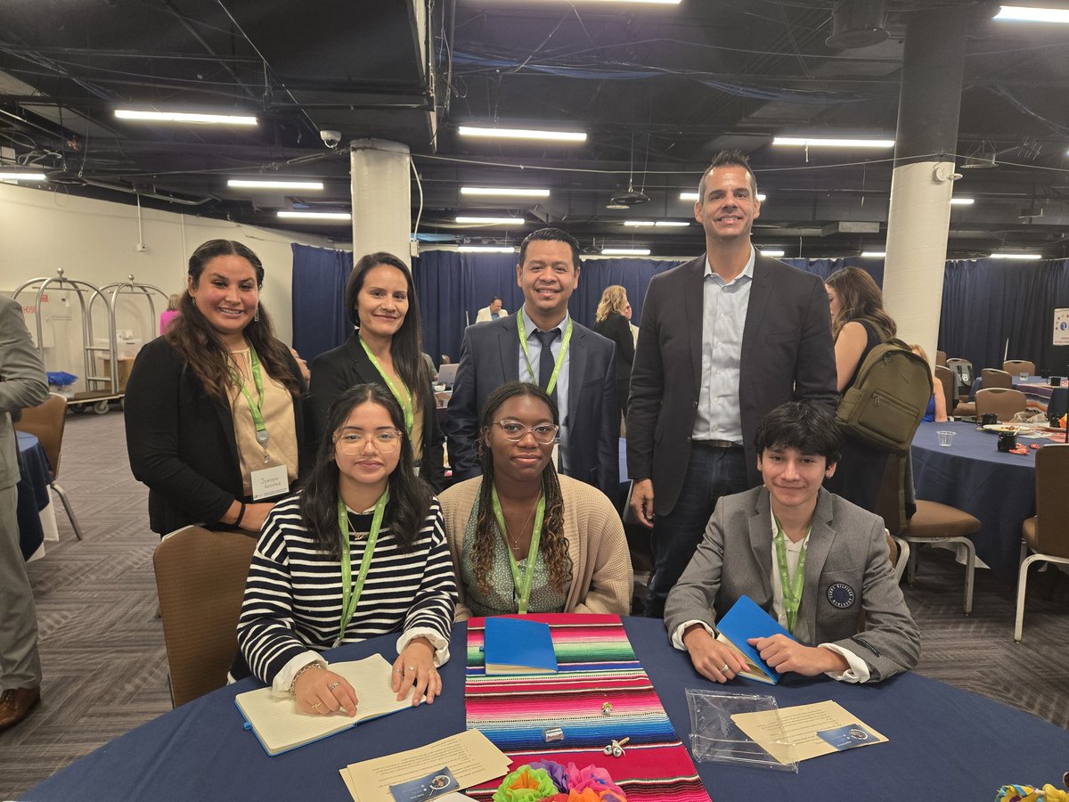 Shout-out to <a href="/CTE_WBL_CISD/">CTE_ChannelviewISD</a> team for participating in <a href="/TALAS4edu/">TALAS</a>'s EIE event.  The students made this event special.  Can't thank you enough!!!
<a href="/tchill_/">Tory C. Hill, Ed.D.</a> 
<a href="/ChannelviewISD/">Channelview Independent School District</a>