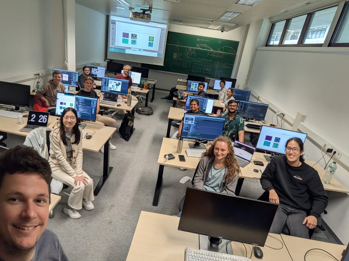 Surfing the Pulseq wave in the FAU MRIpulseq  hands-on course. We explored all flavors of FLASH, TSE, bSSFP before every student solves an own seq exercise. Well done <a href="/UniFAU/">FAU Erlangen-Nbg</a> students.
All course material and our MR-zero simulator  is online: github.com/mzaiss/MRTwin_…