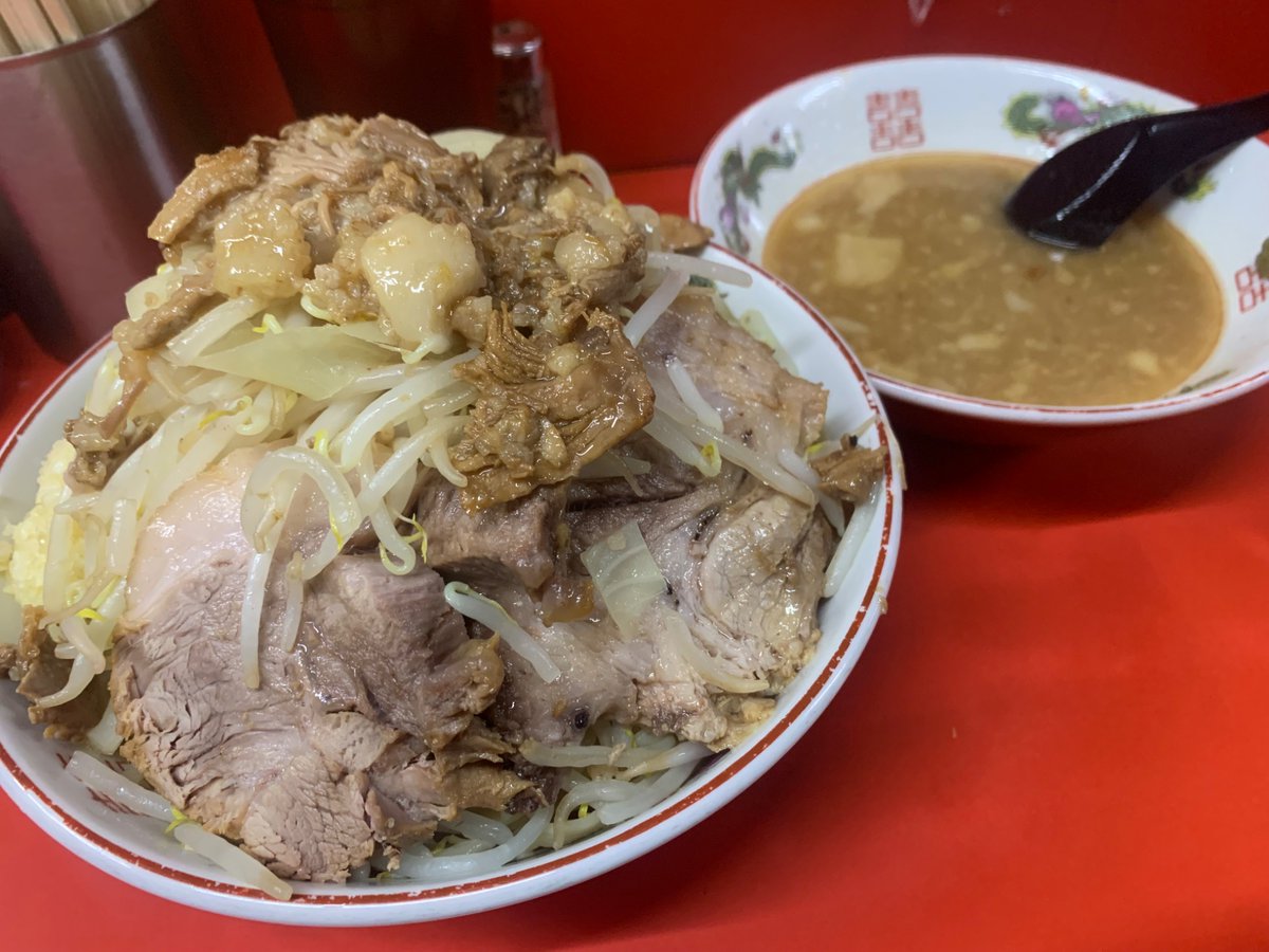 keshin_717's tweet photo. ラーメン二郎　京都
ブラックつけ麺
今夏ラストつけ麺という事で…
色々なつけ麺を堪能させてもらいました、どれも美味しかったな👍
ご馳走様でした🙏 https://t.co/PitBBvUaWj