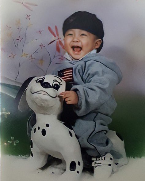 내가 좋아하는 것 중에서 제일 소중한 재현이 🪽💕💕 

현재의 생일을 축하하며 🎂🧸
#rt 추첨 두 분께 아래 그림으로 제작한 쿠션키링을 보내드립니다 - !! ♡ 

- 국내주소지 한정 
- 9/19 당발 예정  

#HYUNJAE #현재