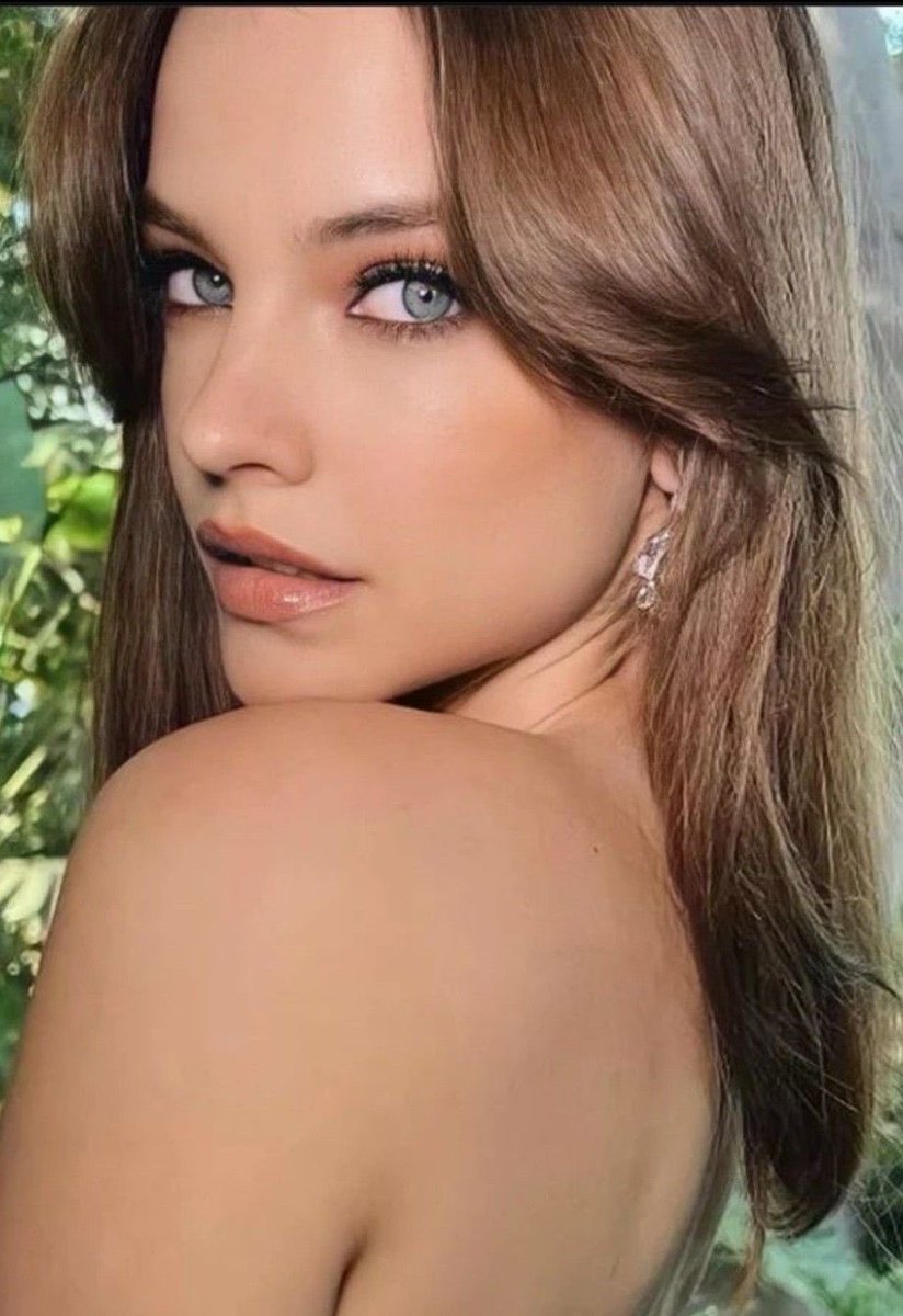 BrazenMagic's tweet photo. It’s a gorgeous day filled with gorgeous people. Here’s looking at you, Friday.

#FriYay #FunFriday #FavoriteFriday https://t.co/5Wl5NQe44A