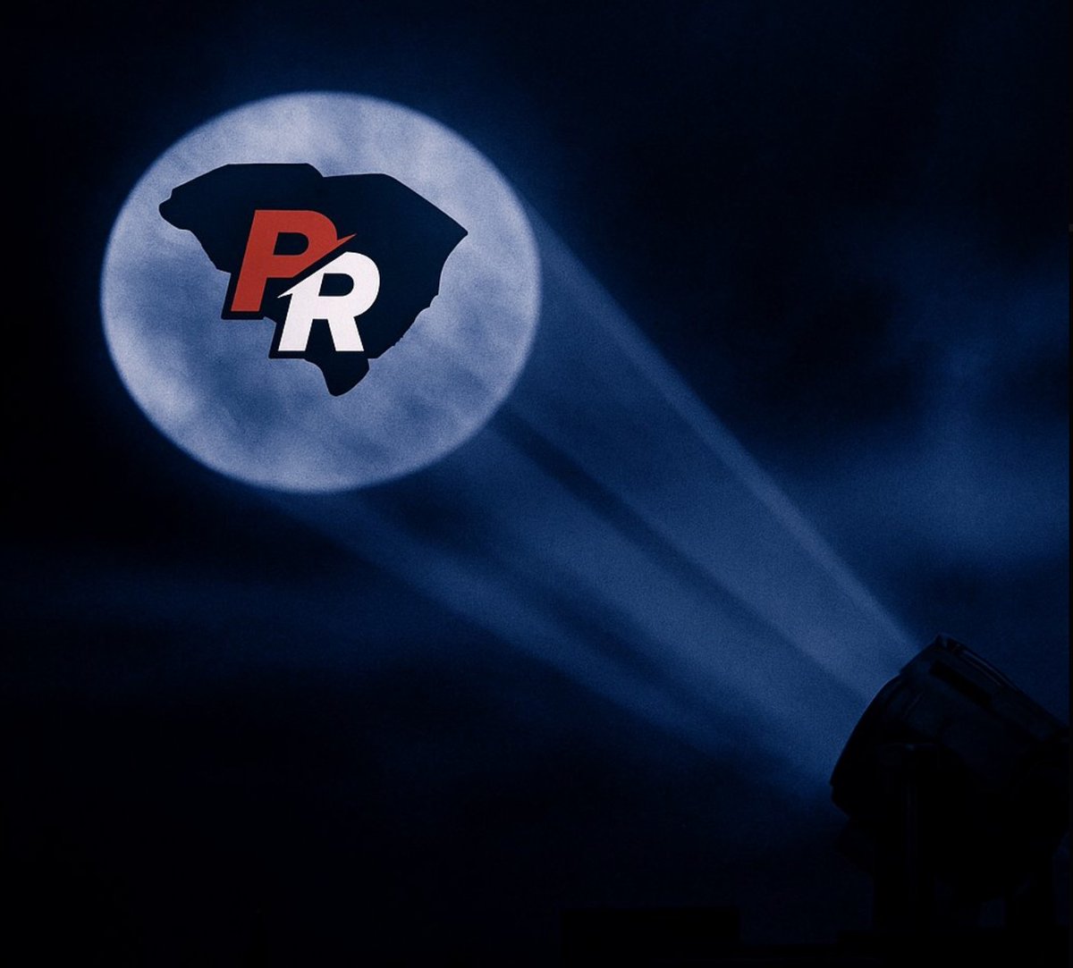 Tonight's <a href="/PrepRedzoneSC/">Prep Redzone South Carolina</a> coverage plan:

<a href="/1BStockdale/">Brandon Stockdale</a>: Lewisville-Fairfield Central
<a href="/JedBlackwell/">Jed Blackwell</a>: Pickens-St. Joseph's
<a href="/junebugnewyork/">Thomas Grant Jr.</a>: Heathwood Hall-Hammond
<a href="/AndrewW1744/">Andrew Wright</a>: Ridge Spring Monetta-Am. Leadership
<a href="/CDearing82/">Chris Dearing</a>: Gilbert-River Bluff
Yours truly: Cheraw-Darlington