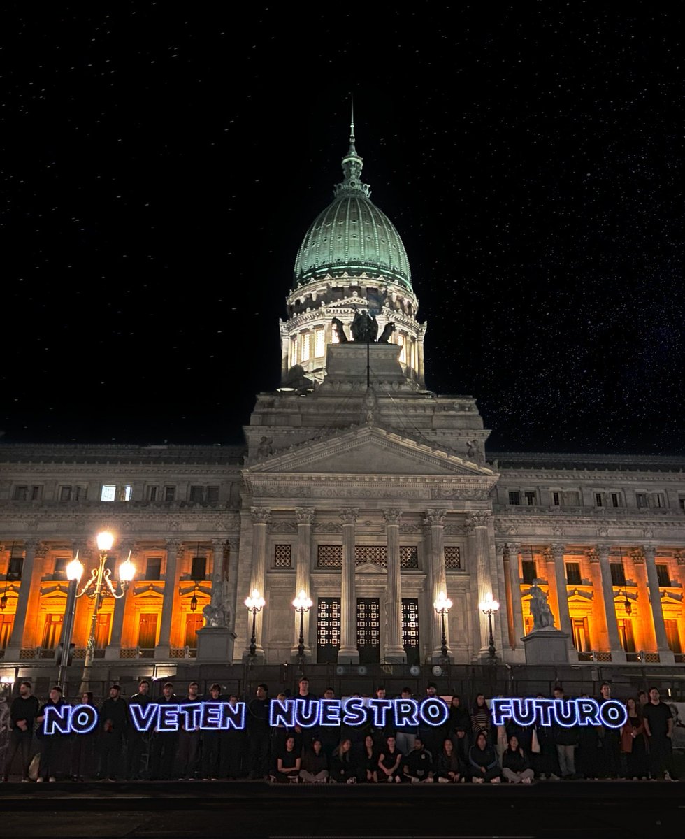 🇦🇷 DIPUTADOS, NO VETEN NUESTRO FUTURO. 

Desde Conecta Estudio y <a href="/ExtensionCBC/">Extensión CBC</a> convocamos a toda la comunidad educativa,  nodocentes y a la sociedad argentina a marchar al Congreso Nacional el día del tratamiento del veto en la cámara de Diputados.

Contamos con tu presencia 🇦🇷