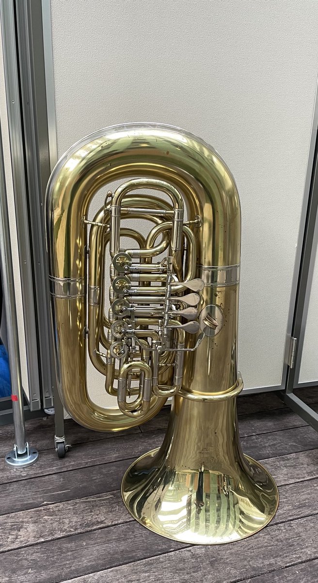 まだ4年の付き合い
これからもよろしく~
#チューバ生誕祭