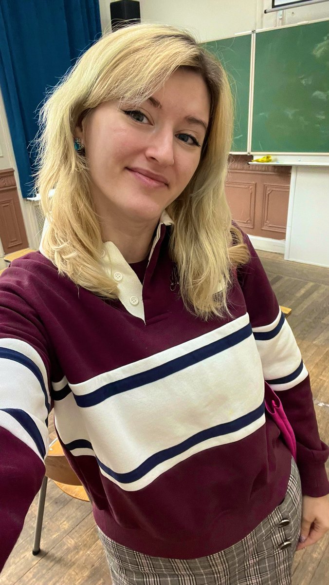 Gm ☀️ happy friday everyone ! 
I’ve been busy IRL 📚 past few weeks. 
But I’m happy to come back. 
Update me if I missed smth. WAO