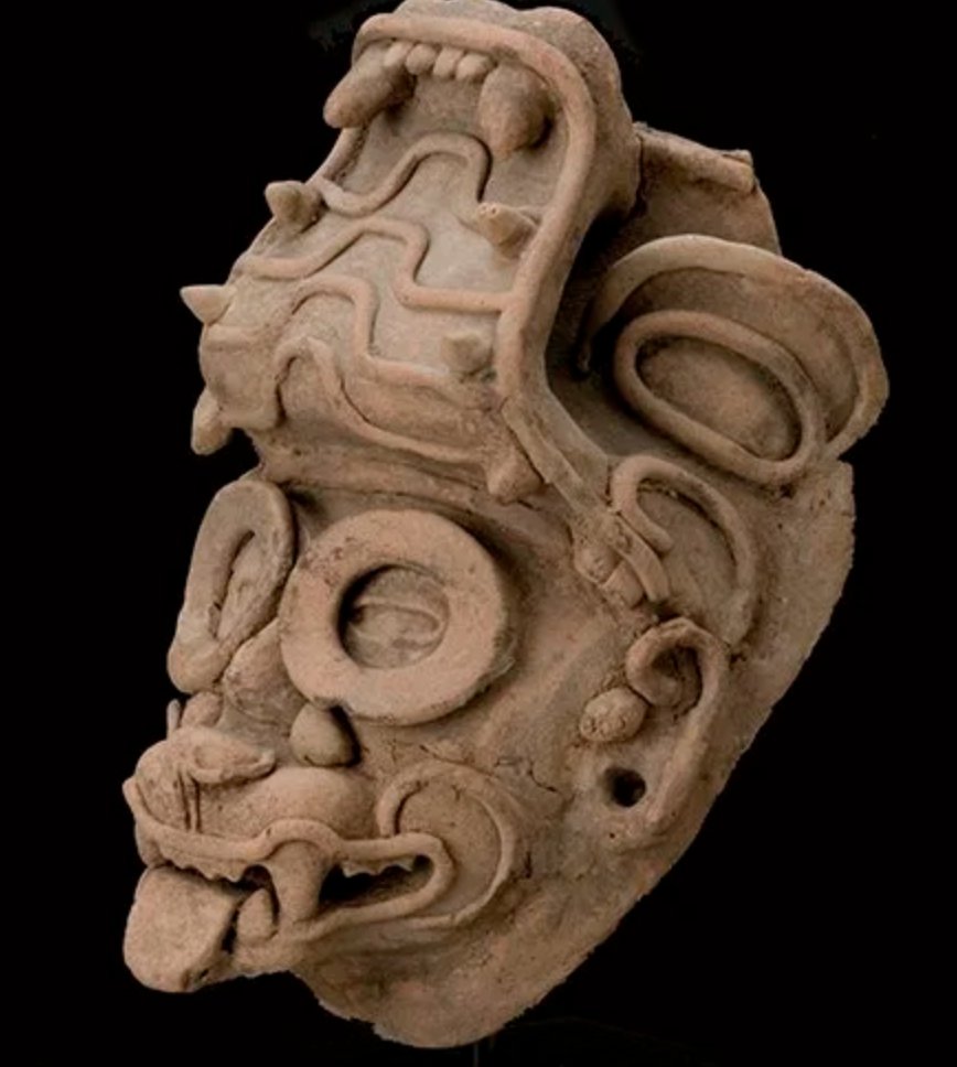 From Our Collection! 

Check out our website to learn more about pieces like this! 

#johnbuxton #shangogalleries #arttrak #tribalart