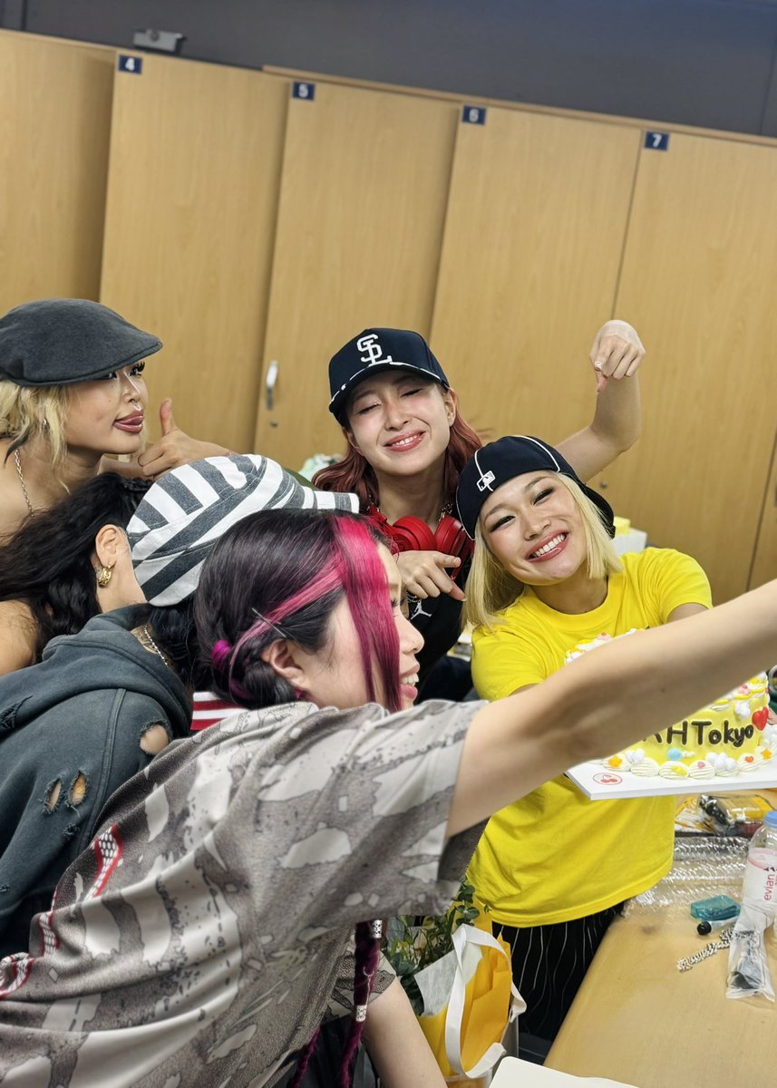 RHTokyo_Official tweet media