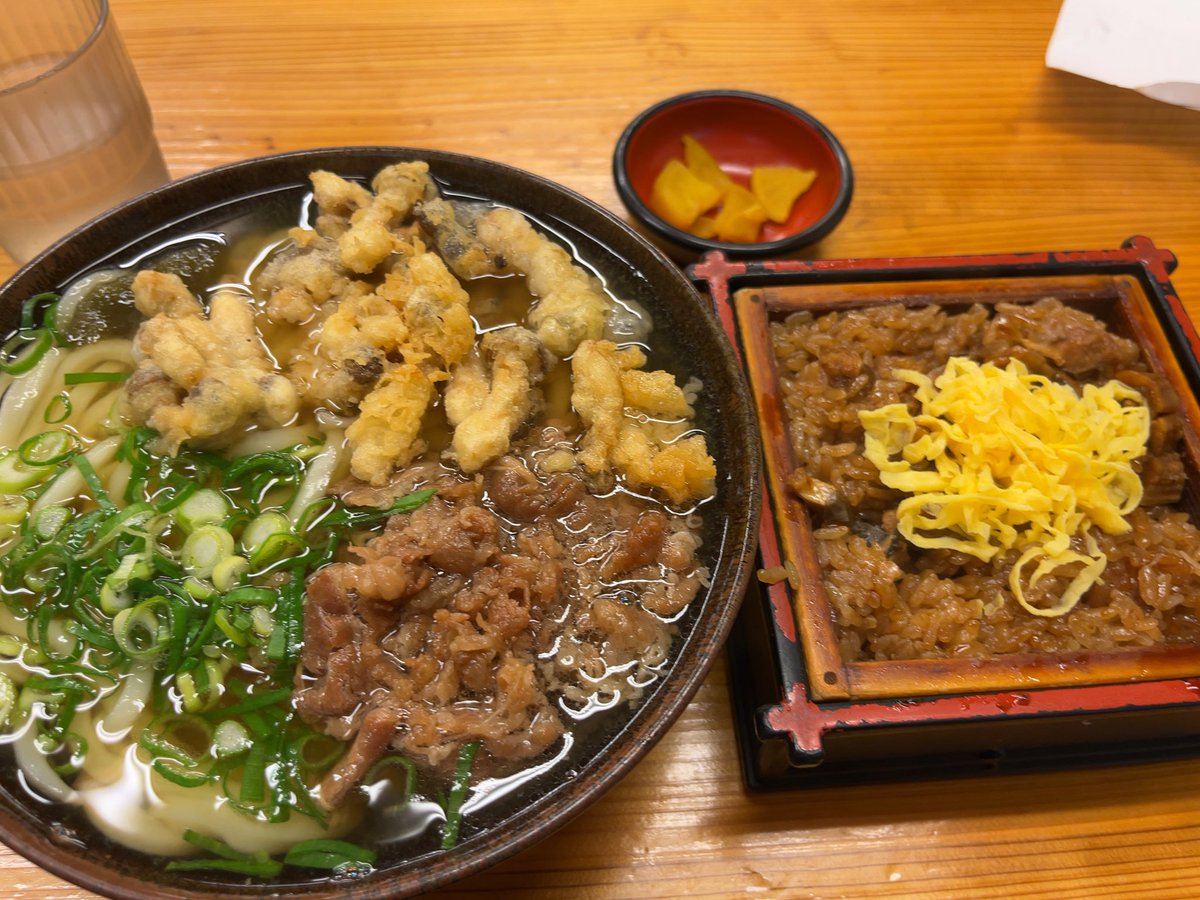 3連休前のうどんと穴子メシ最高ーー！！