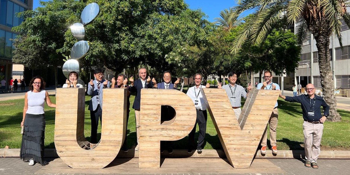 imm_UPV's tweet photo. 🤝The National Institute for Mathematical Sciences (NIMS) in South Korea and @imm_UPV have signed a collaboration agreement to promote joint research in different areas of mathematical sciences.
info ➡️ https://t.co/aNL52lcqLW https://t.co/dsLJ91vafA