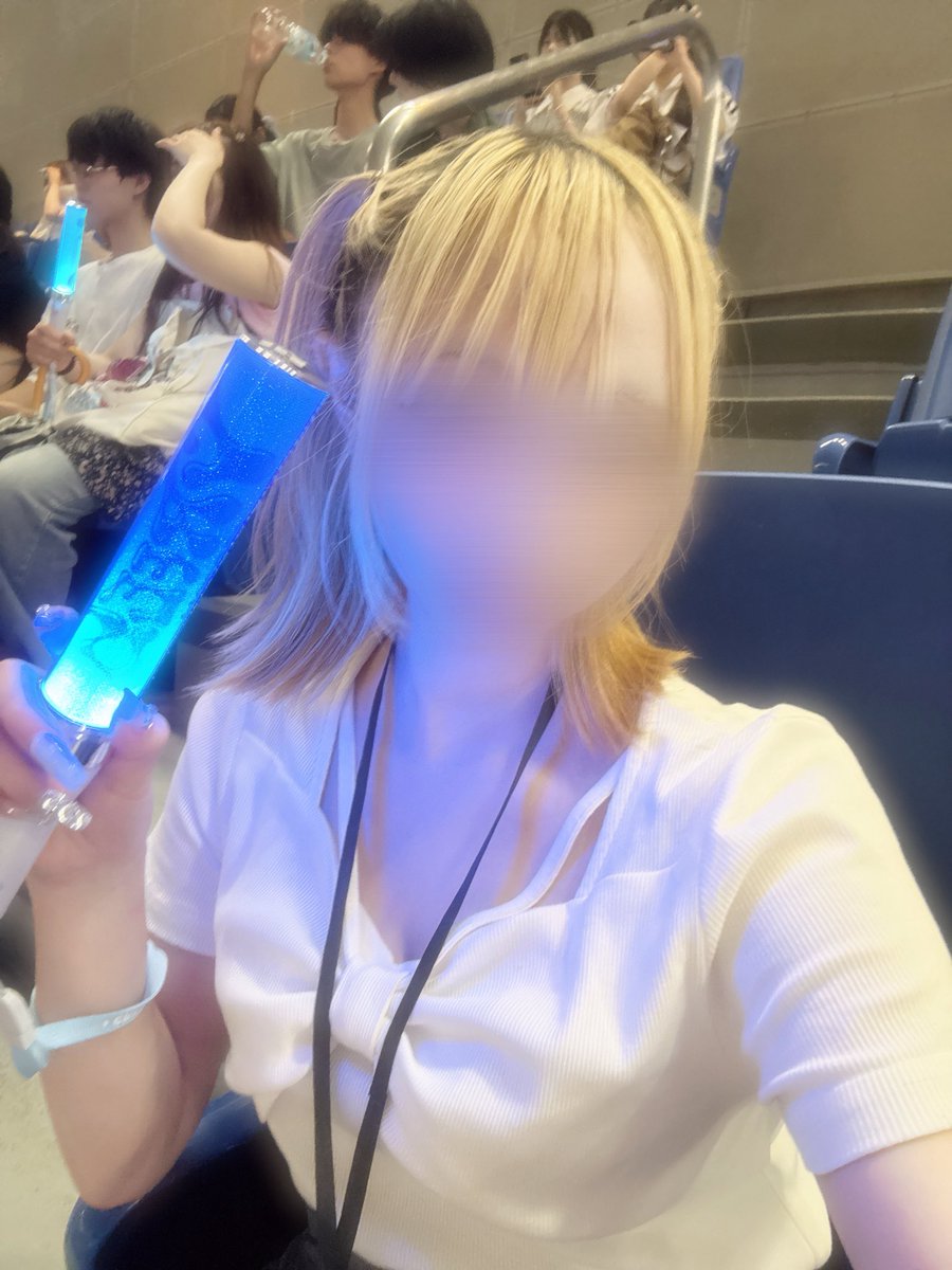 あかり189738 tweet media