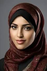 CastilloLe85942's tweet photo. #vss365
2/end
Dressed in traditional garb, Medina would slowly approach the bomber. She’d ask questions, offer to translate and present a basket of fruit and bottled water

(#Potentially, he’d put the switch down)

With the AC cut off, the Lobby was now 88° and he was sweating https://t.co/kQGqcJSbB7